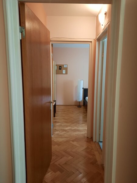Militari, Lujerului, Piata Veteranilor.